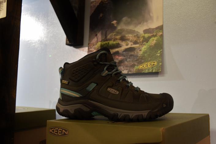 Keen Hiking Boots 