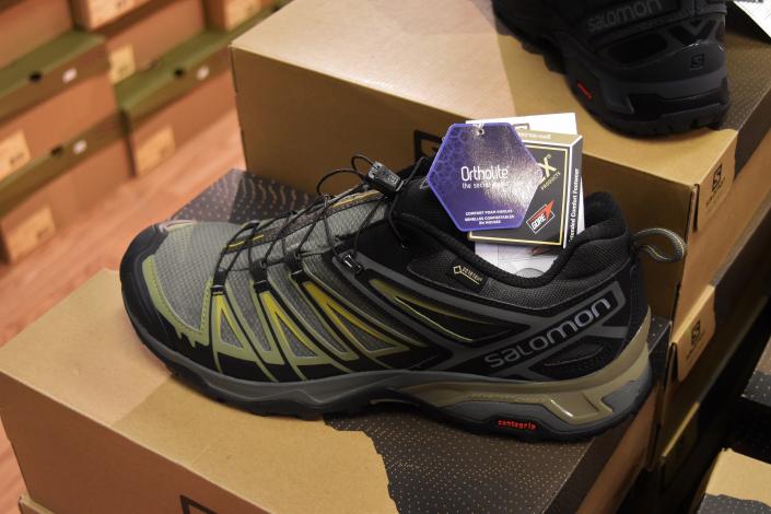 Salomon Boot